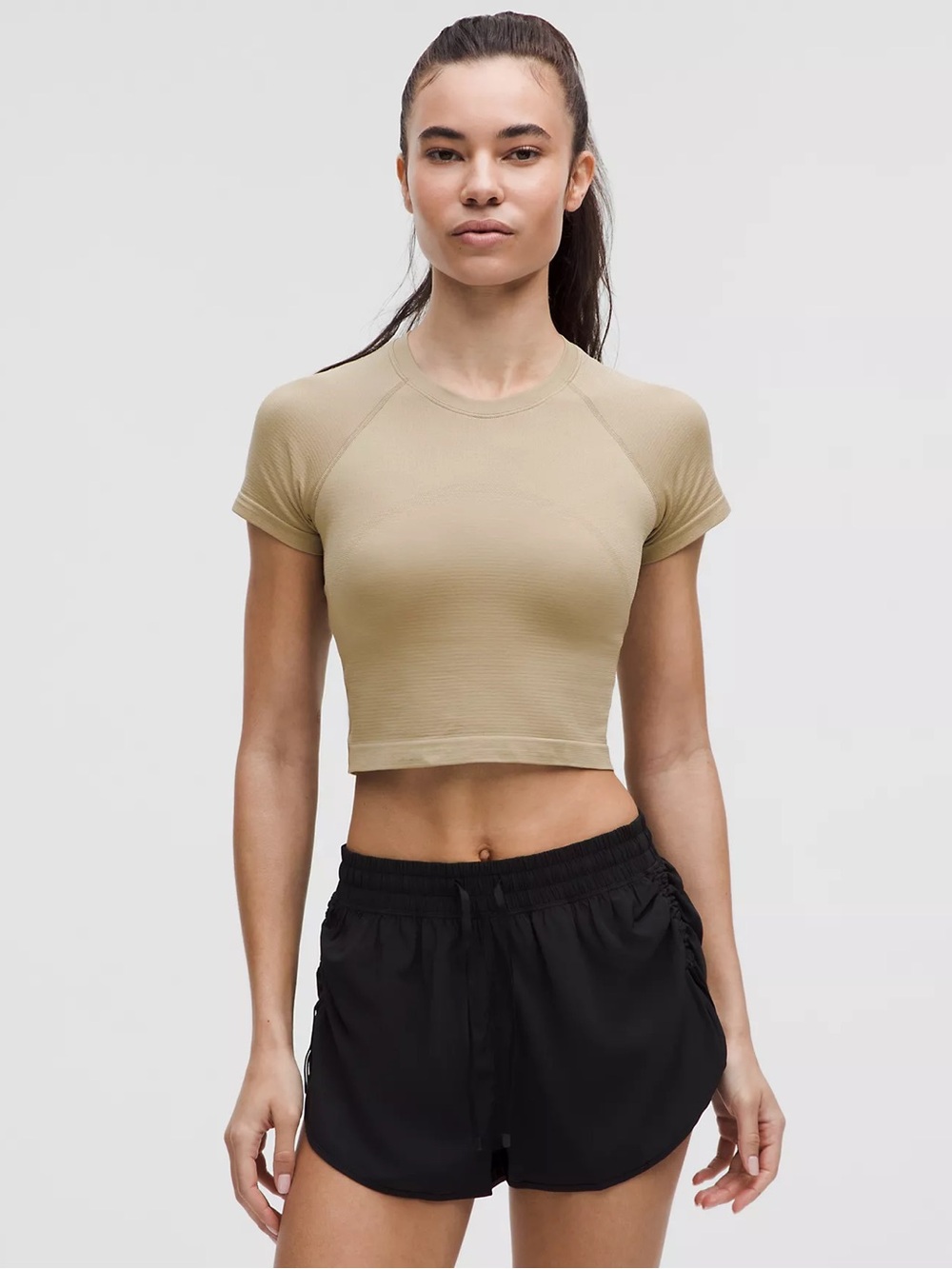 NWT Swiftly Tech Cropped Short-Sleeve Shirt 2.0 Size 6 Sheer Oak